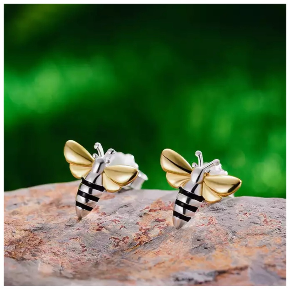 Artisan Handmade 925 Silver The Zehuva Honeybee Dainty Earrings